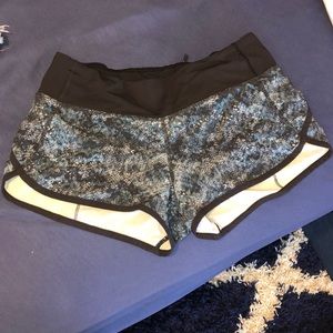 Lulu lemon Hotty Hot 2.5’
